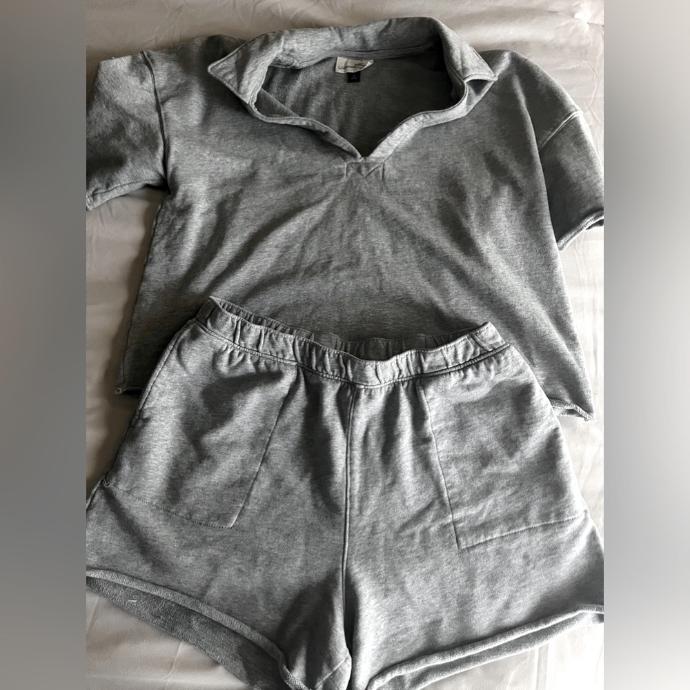 Universal thread set